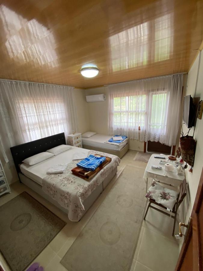 Elmas Pansiyon Karacasu  Esterno foto